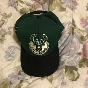 Miluakuee Bucks Hat Giannis
